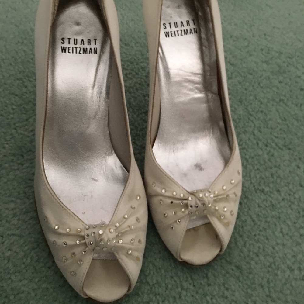 Dyable Stuart weitzman heels